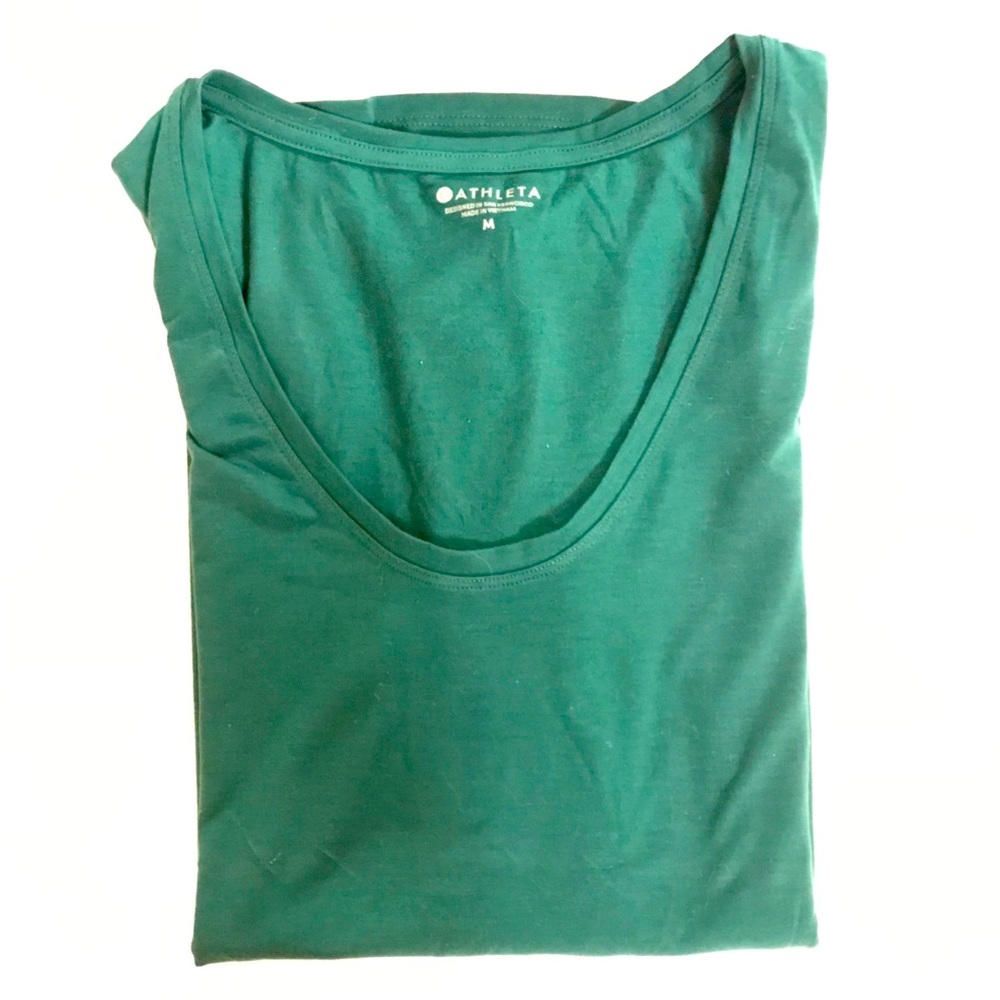 Athleta scoop shirt